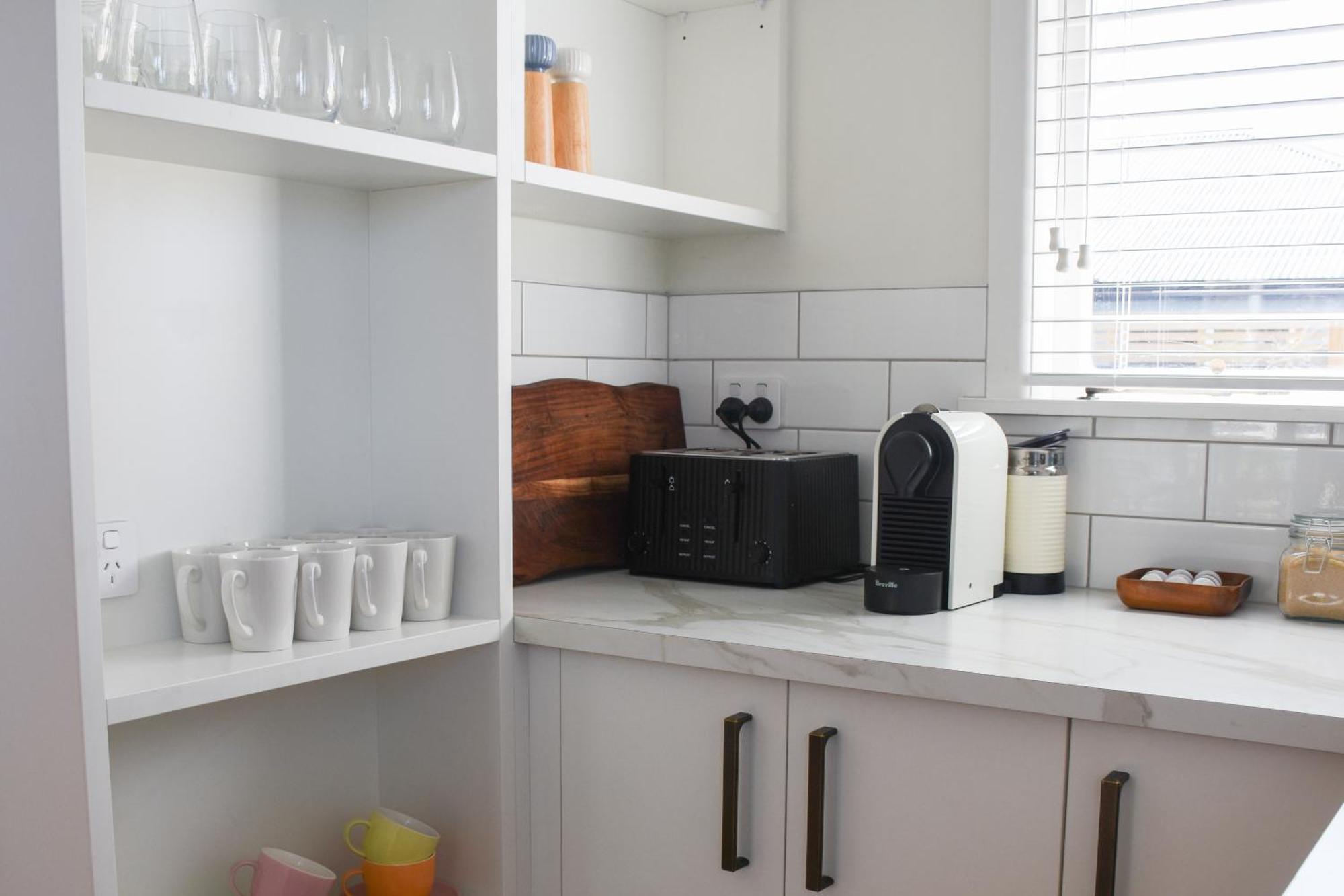 Beautiful Home With Short Stroll To Havelock Village Havelock North Eksteriør billede