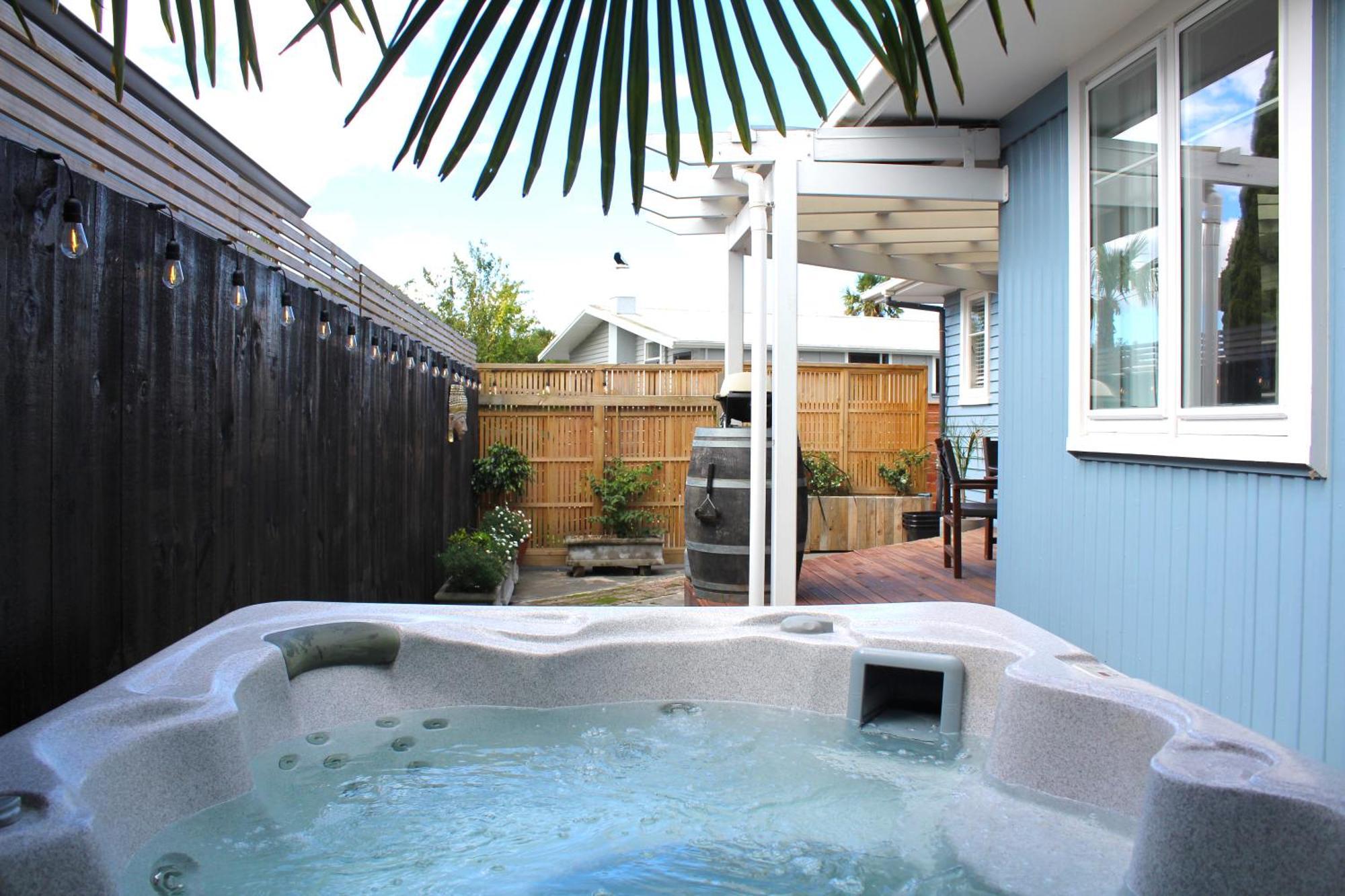 Beautiful Home With Short Stroll To Havelock Village Havelock North Eksteriør billede