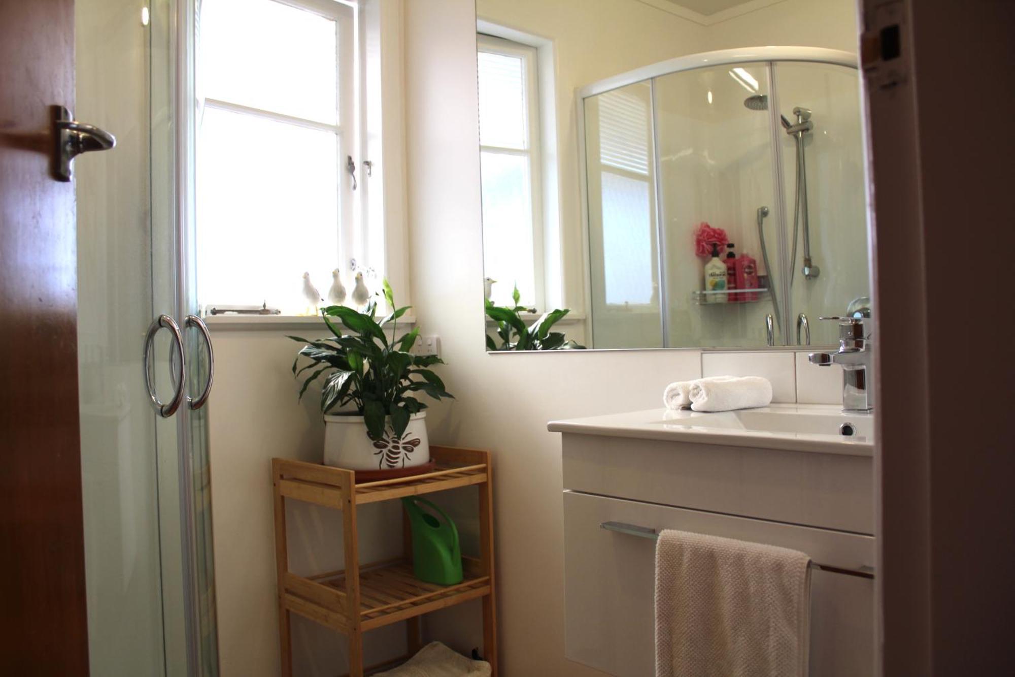 Beautiful Home With Short Stroll To Havelock Village Havelock North Eksteriør billede